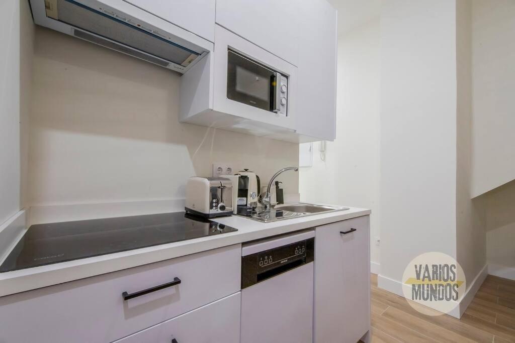 Cozy Y Centrico Apt Para 6Pax En Plaza Del Carmen E2 Madri Exterior foto